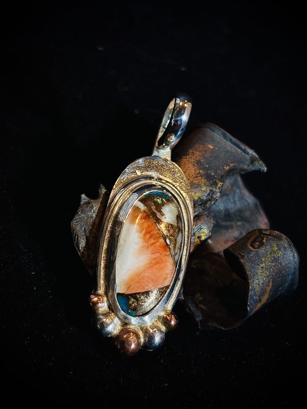 Spiny Oyster Sterling Silver Pendant with Copper Accents - Image 2