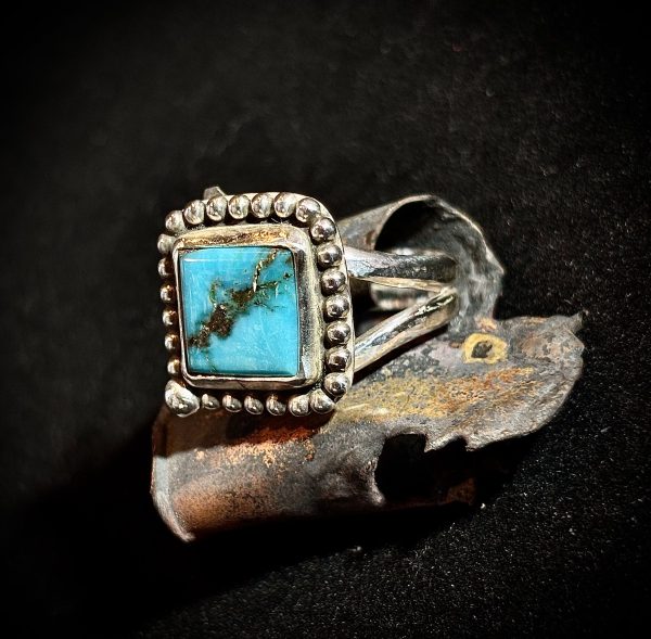 Kingman Turquoise Sterling Silver Ring